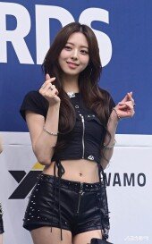 ITZY 유나, 사랑스러워