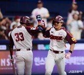 변상권, 짜릿한 백투백 홈런