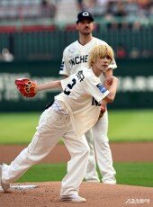 프로선수도 놀란 TXT 범규의 시구