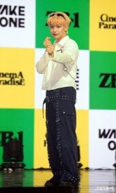 제로베이스원 김태래 ‘빠져드는 매력~’