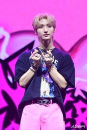 나우어데이즈 연우, 초롱초롱한 눈빛