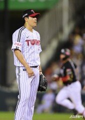 김진성, 혼이 빠지는 동점 허용