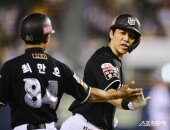 오윤석, 경기 아직 안 끝났어!