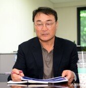 새롭게 선임된 최영일 국가대표전력강화위원장