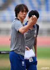 홍명보 감독 ‘철저한 훈련 준비’