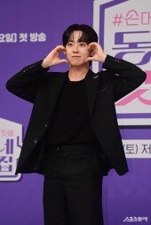 허성범, 어색한 볼하트