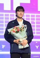 이주아, 1라운드 3순위로 GS칼텍스