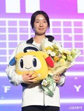 송은채, 2라운드 1순위로