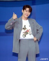 영탁 ‘엄지척’