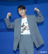 영탁 ‘슈퍼슈퍼’