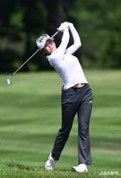 현세린, 이 악물고