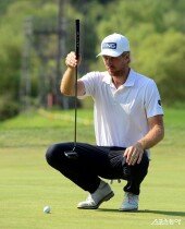 스마이스, 신중에 또 신중~