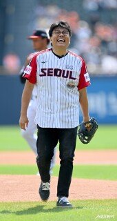 정승제 강사, LG 승리기원 시구