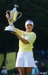 유현조, 루키의 메이저 우승트로피 번쩍!