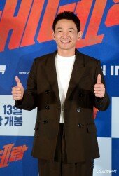 황정민, 열혈형사 기대하세요~