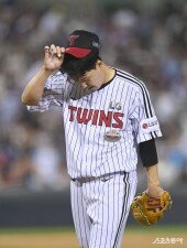 임찬규 ‘아쉬운 동점 허용