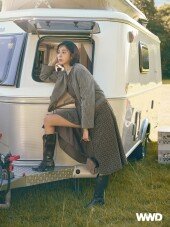 유이, 철인 3종 운동으로 다진 건강美…과감한 포즈 [화보]