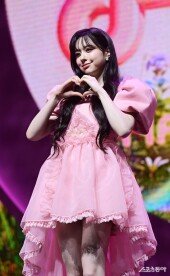 피프티피프티 문샤넬, 사랑스럽게