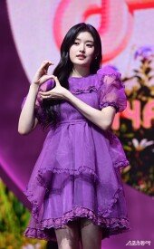 피프티 피프티 아테나, 귀여운 포인트 안무