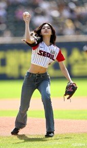 쯔위, 상큼 시구