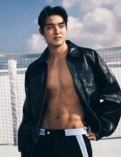 ‘파리올림픽 수영 동메달’ 김우민, 잘생김+성난 복근 [화보]