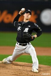 엄상백 ‘가을야구을 위해’