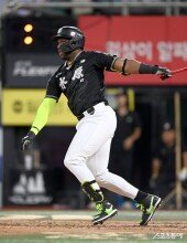 로하스 ‘선제 1타점’