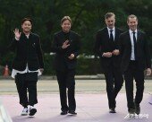 ‘삼체’의 감독-작가 출동