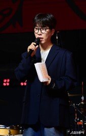 고영배, 드래곤포니 데뷔 쇼케이스 시작합니다