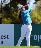 박보겸 ‘신중한 티샷~’