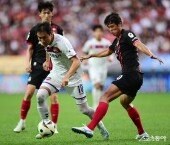 지동원, 김주성을 피해서