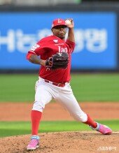 엘리아스, 포스트시즌으로 가자