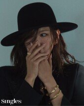 ‘데뷔 30주년’ 김남주, 독보적인 도회적 매력 [화보]