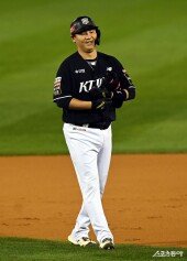 장성우, 선취 타점~