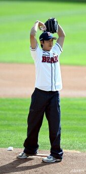 강기영 ‘승리를 위한 하트’