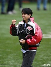 이승기 ‘LG 승리 화이팅’