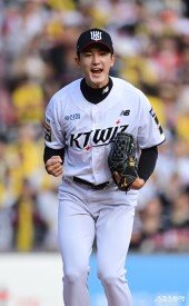 고영표, KT의 승리 공식 시작