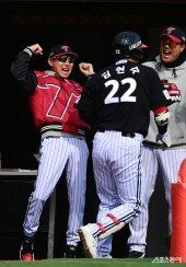 염경엽 감독, 힘이 왜이리 좋아