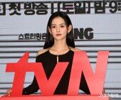 김윤혜 ‘윤정년은 다음 공연에서 자멸할 거야’