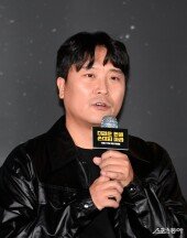 김민수 감독 ‘한 컷 한 컷 공드려서 만들었습니다’