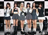 컴백 비웨이브 ‘청순 감성 가득한 하트’