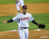 에르난데스 ‘이겼다’