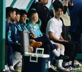 기성용, 시작은 벤치에서