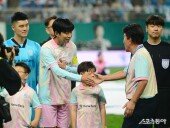 팀 히어로의 주장 임영웅