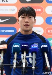 배준호 ‘(이)강인이 형과 함께 뛰어서 좋아요’