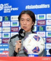 홍명보 감독 ‘이라크전 승리로’