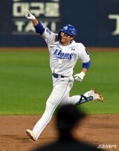 김영웅 ‘역전 솔로 홈런~’