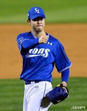 병살 아웃 황동재, 최고의 투구~