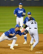 김영웅 ‘어서와