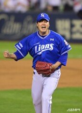 김태훈, 병살처리에 포효